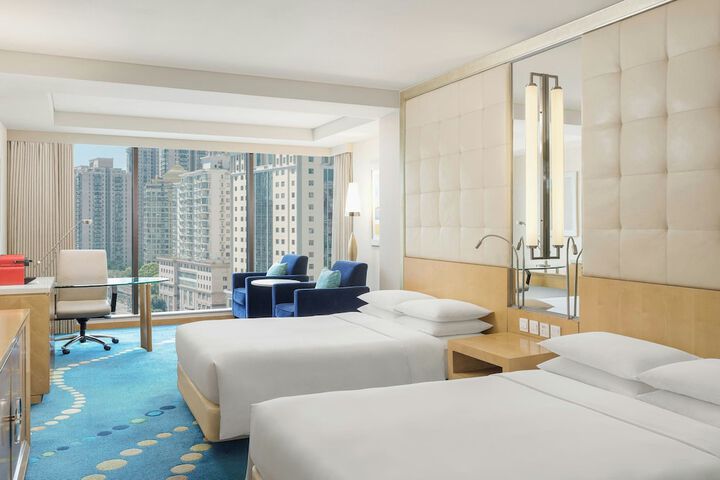 Room 34 of 109