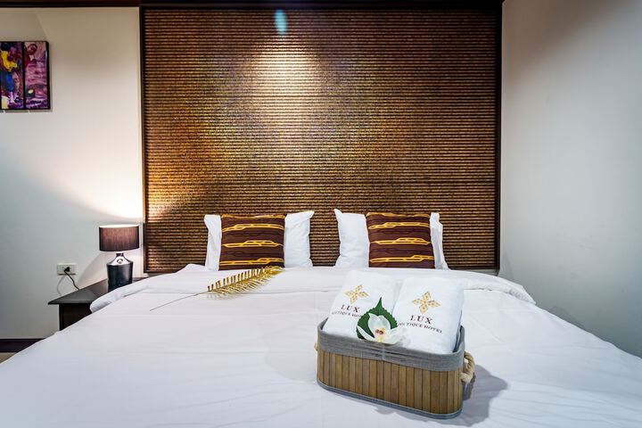 Room 3 of 25