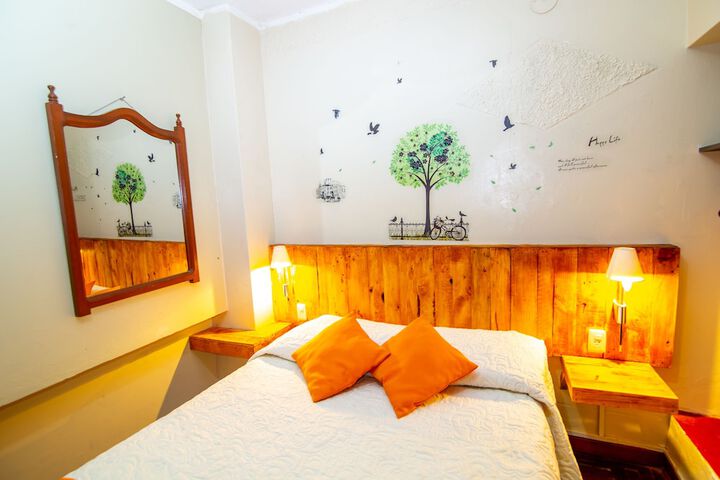 Room 16 of 47