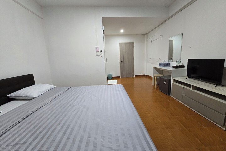Room 26 of 56