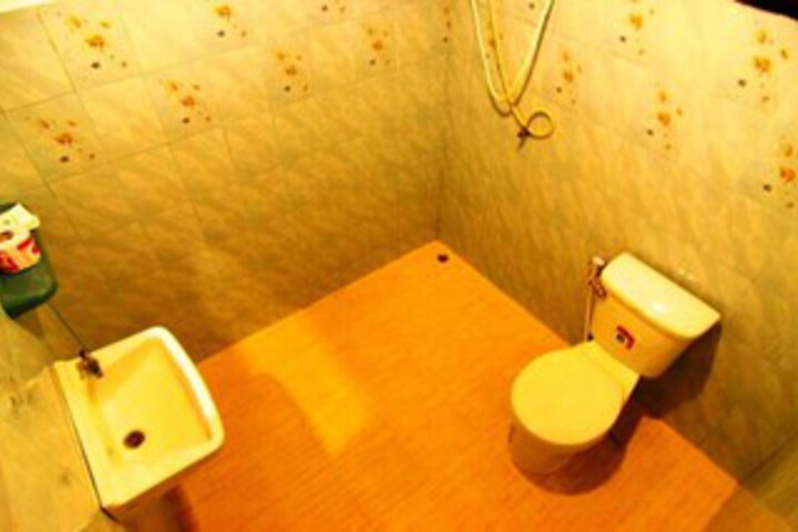 Room 7 of 39