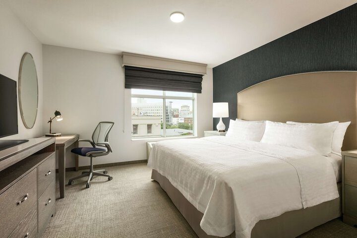 1 King Bed Studio Suite (14 of 21)