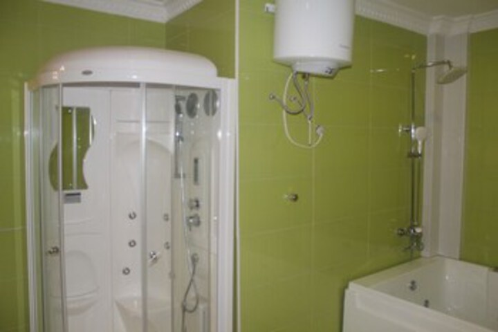Room 2 of 51