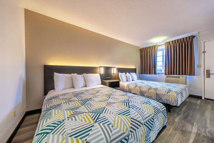 Room 14 of 29