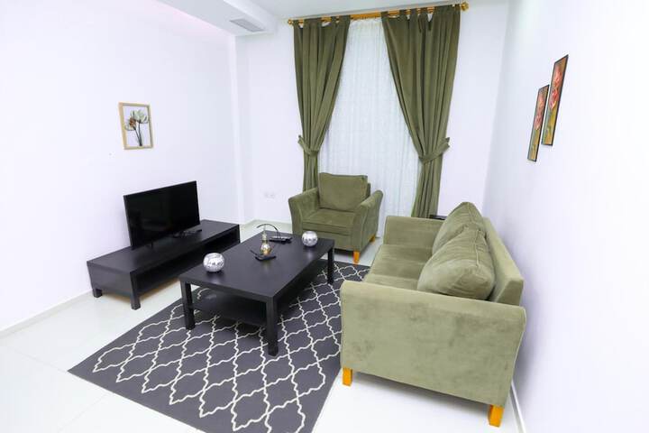 Room 35 of 48