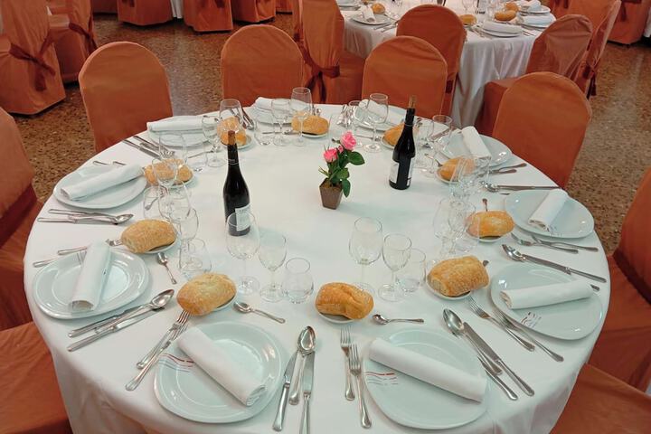 Dining 57 of 69