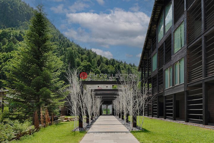 Hotel 67 of 72