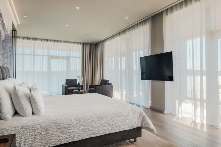 Room 10 of 59