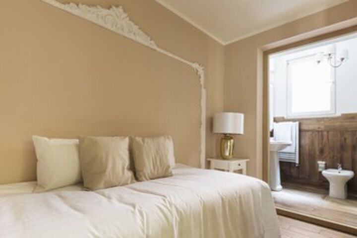 Room 20 of 28