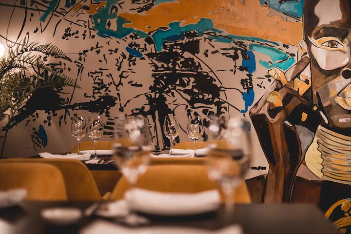 Dining 63 of 85