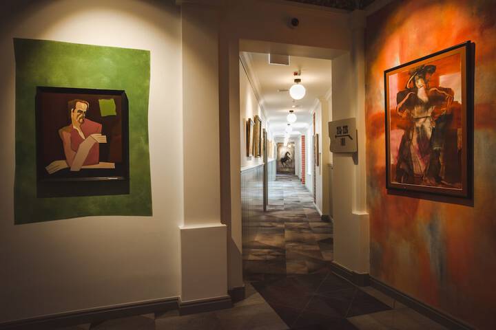 Hotel 68 of 75