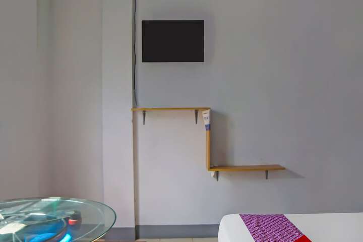 Room 5 of 21
