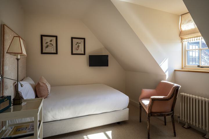 Room 86 of 161