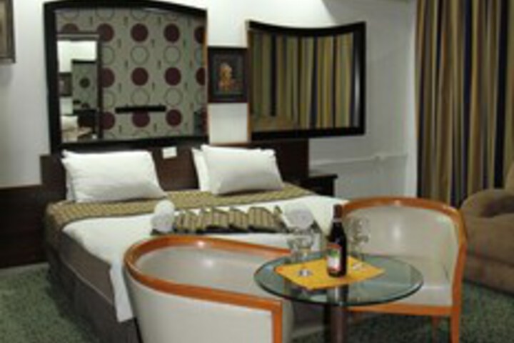 Hotel 12 of 51