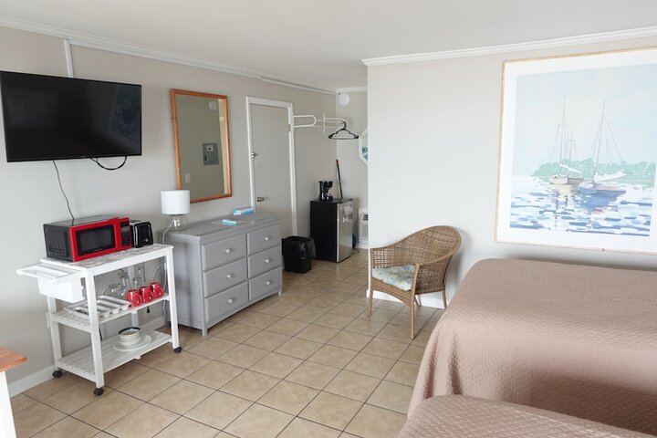 Room 126 of 282