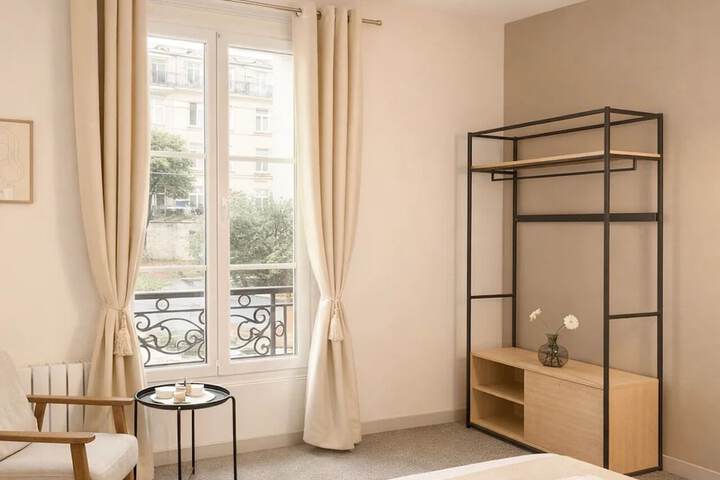 Room 21 of 159