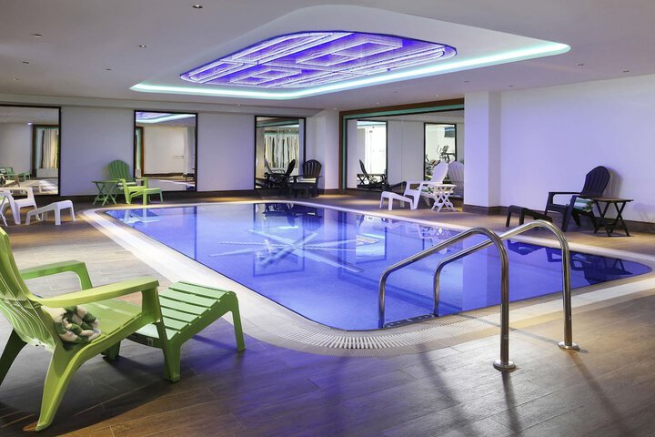 Pool 34 of 53