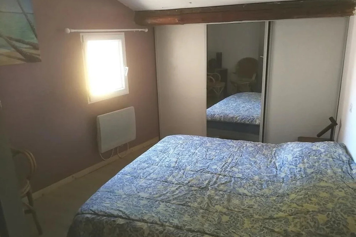 Room 3 of 9