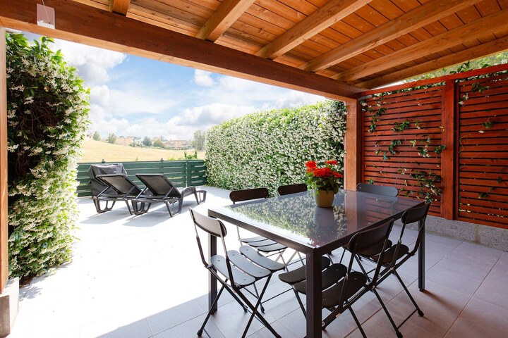 Terrace/Patio 64 of 111