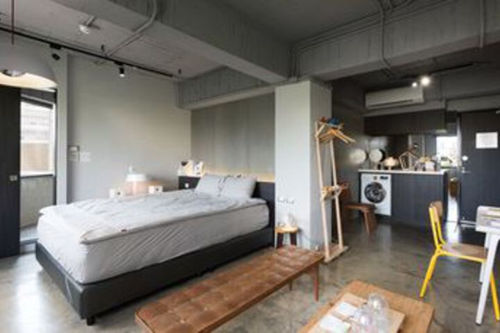 Room 44 of 75