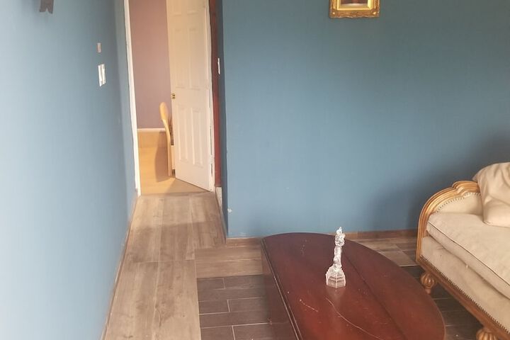 Room 27 of 36