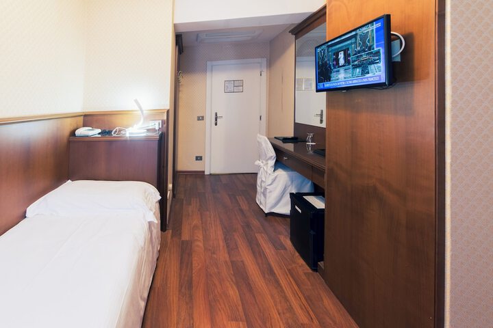 Room 11 of 58