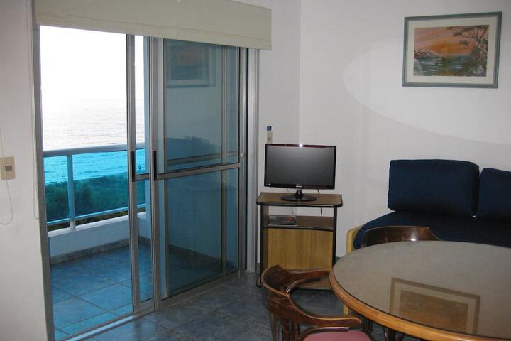 Room 13 of 49