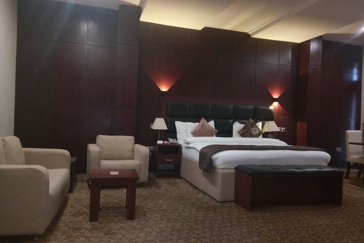 Room 11 of 59