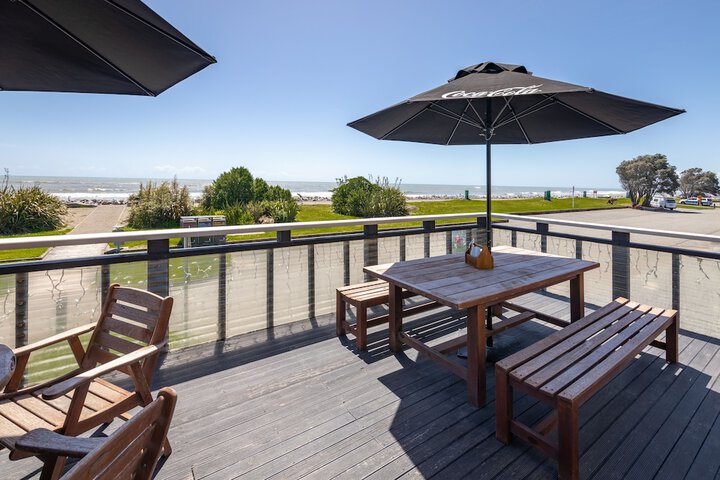 Sundeck 62 of 71