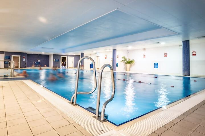 Hotel with Pool