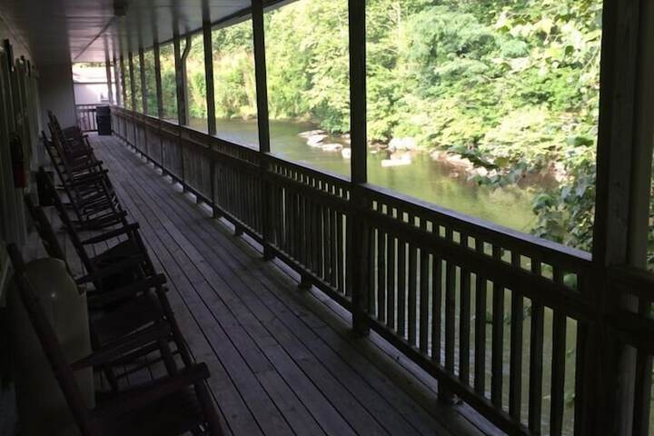 Terrace/Patio 18 of 37