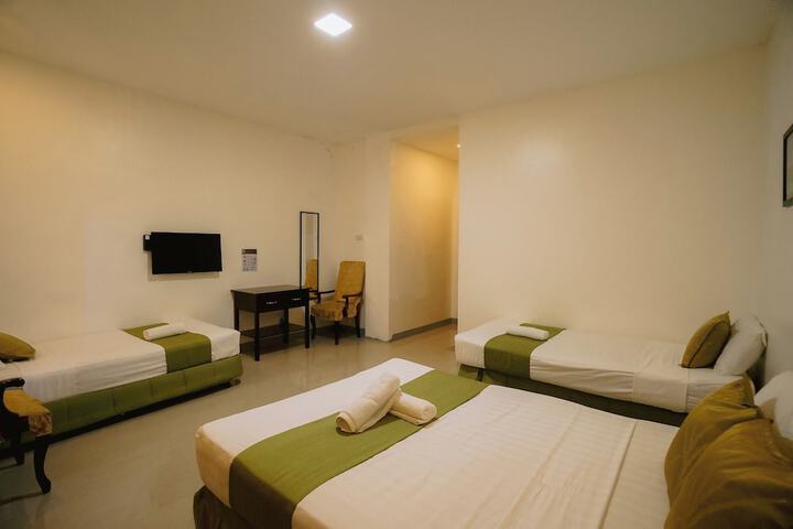 Room 13 of 60