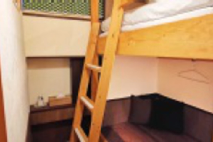 Room 126 of 192