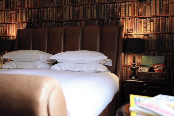 Room 17 of 70