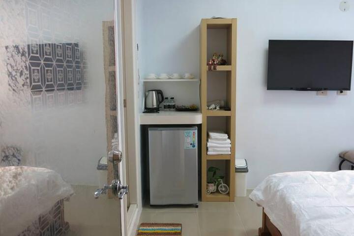 Room 3 of 6