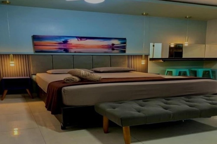 Room 5 of 56