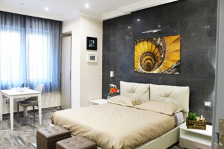 Room 74 of 82