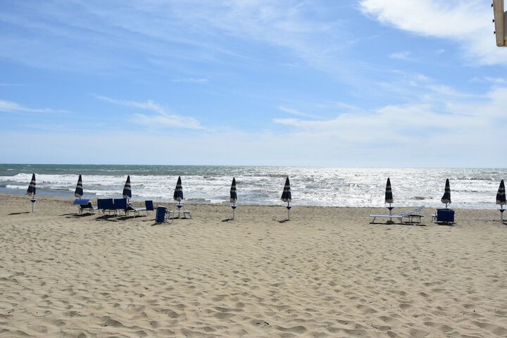 Beach 31 of 41