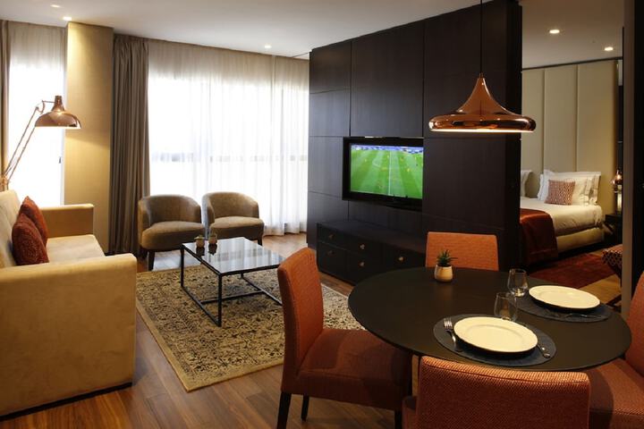 Room 14 of 52