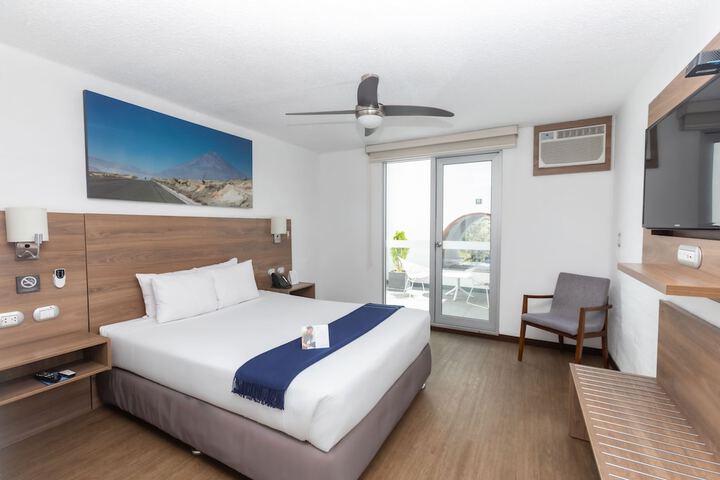 Room 26 of 103