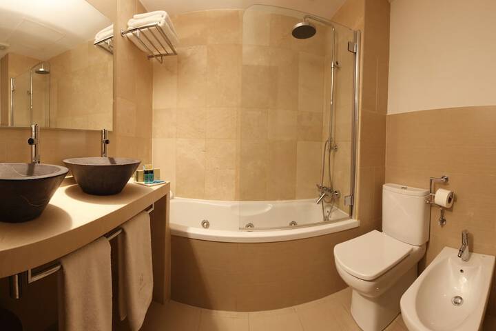 Bath Photo