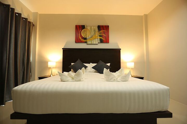 Room 10 of 31