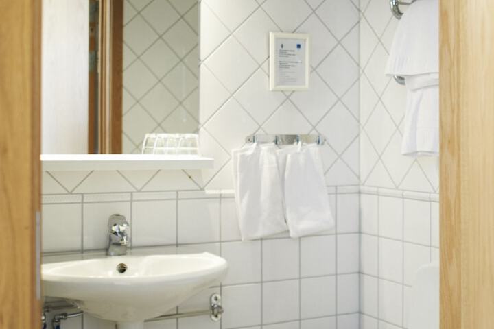Clean Restrooms