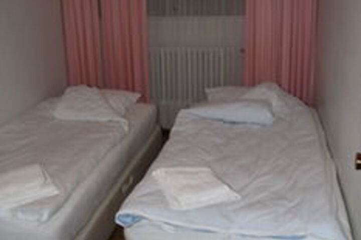 Room 25 of 52