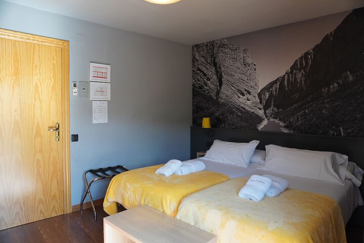 Room 15 of 42