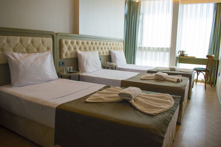 Room 20 of 42