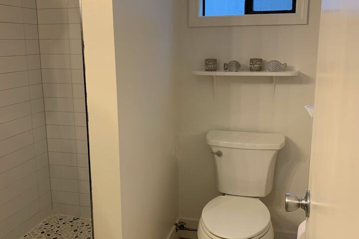 Room 106 of 155