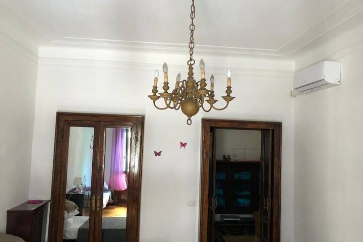 Room 4 of 14