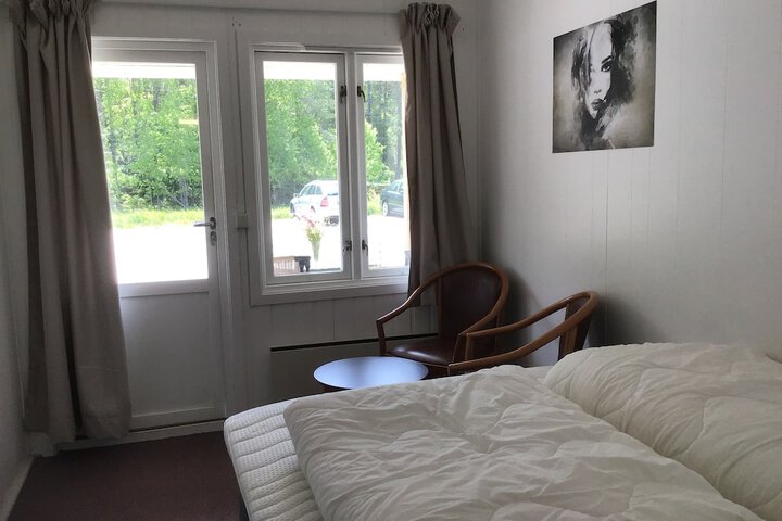 Room 9 of 39