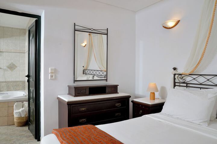 Room 41 of 156